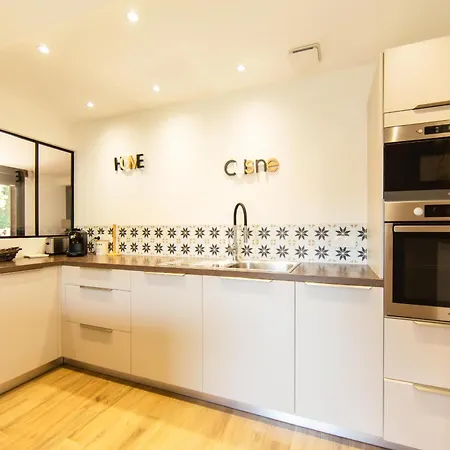 Villa Javal A Pour 8 Personnes *
