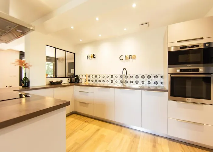 فيلة Javal A Avec Piscine Chauffee Du 0105 Au 1510